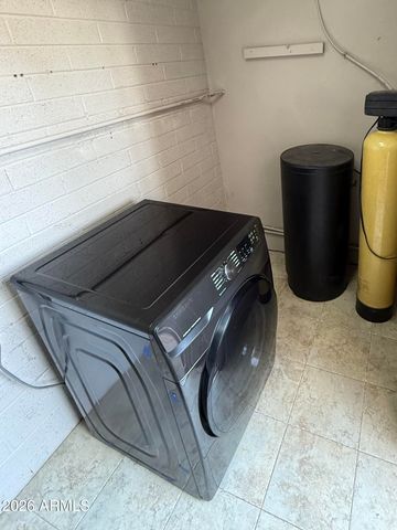 600 S DOBSON Road 111, Mesa, AZ 85202