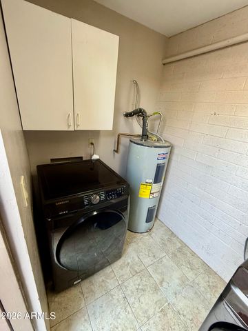 600 S DOBSON Road 111, Mesa, AZ 85202