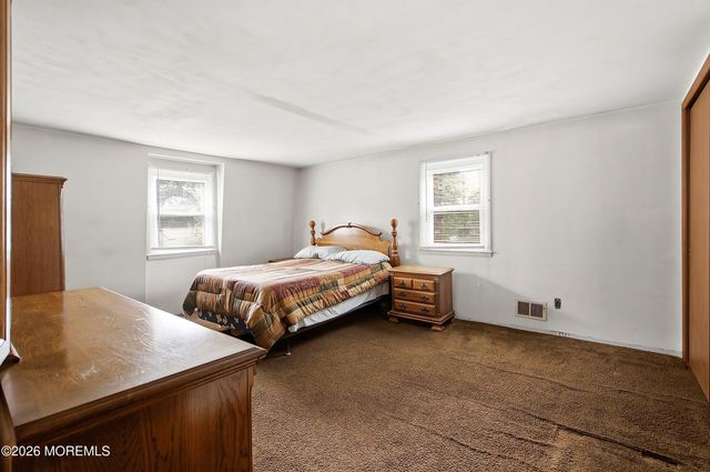 1198 Maxim Southard Road, Howell, NJ 07731