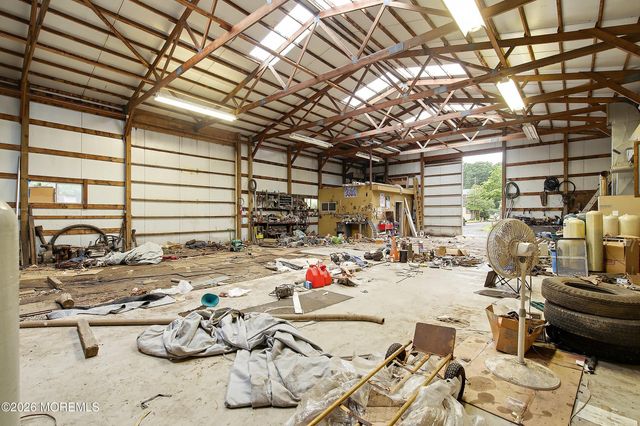 1198 Maxim Southard Road, Howell, NJ 07731