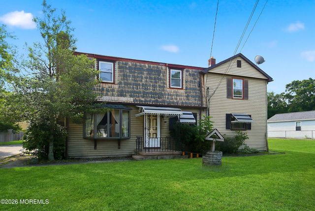 1198 Maxim Southard Road, Howell, NJ 07731