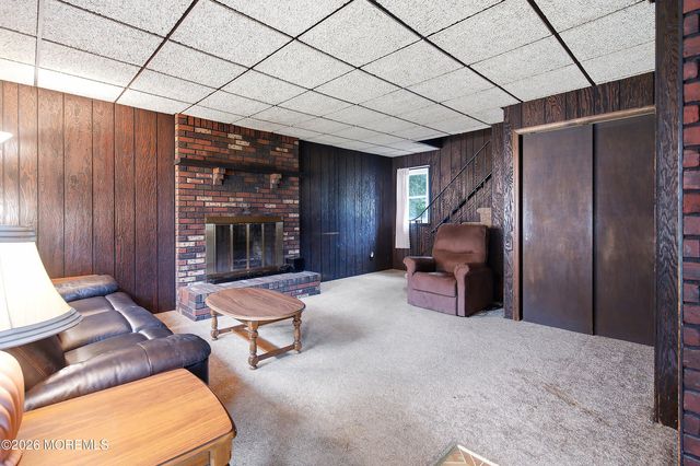 1198 Maxim Southard Road, Howell, NJ 07731