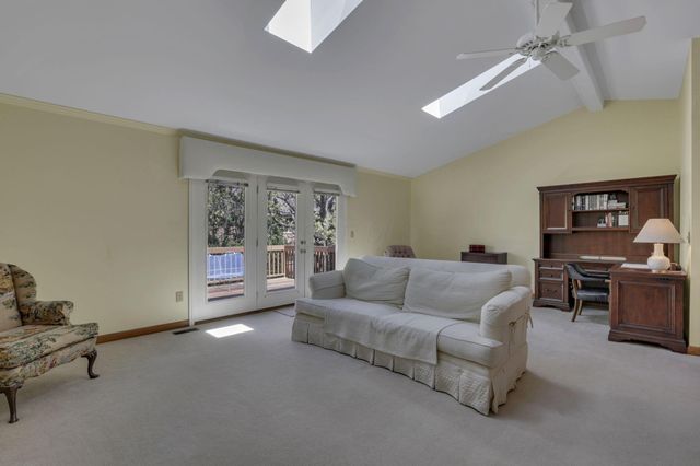 3122 Kingsmead, Dublin, OH 43017