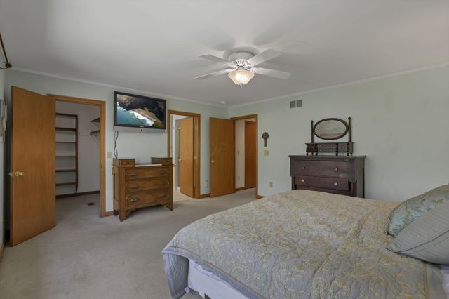 3122 Kingsmead, Dublin, OH 43017