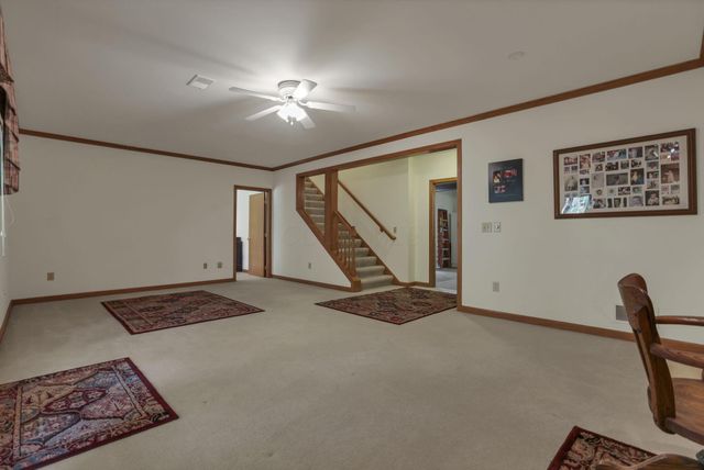 3122 Kingsmead, Dublin, OH 43017