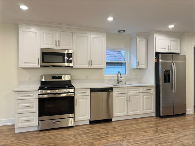 1325 S 50th Court, Cicero, IL 60804