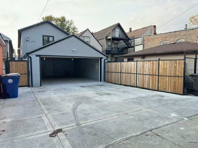 1325 S 50th Court, Cicero, IL 60804