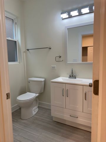 1325 S 50th Court, Cicero, IL 60804