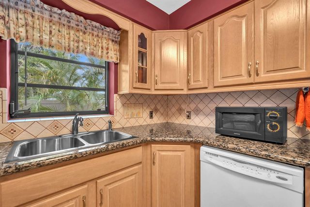 601 NW 29th Street, Wilton Manors, FL 33311