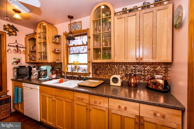 365 N MAIN ST, Woodstown, NJ 08098