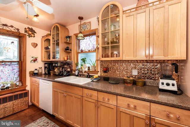 365 N MAIN ST, Woodstown, NJ 08098