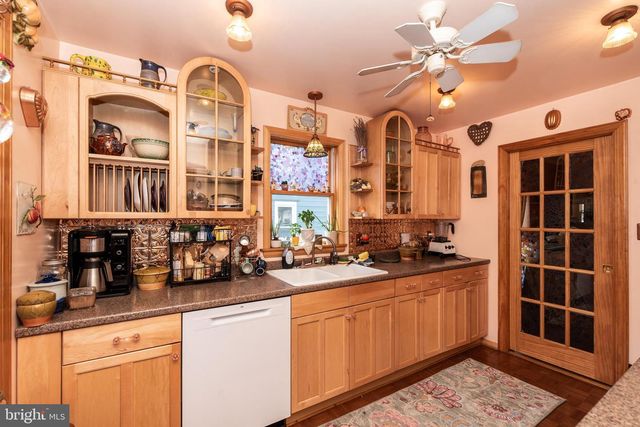 365 N MAIN ST, Woodstown, NJ 08098