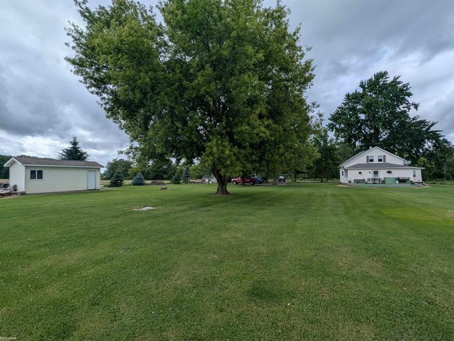 33700 Pratt Road, Richmond Twp, MI 48062