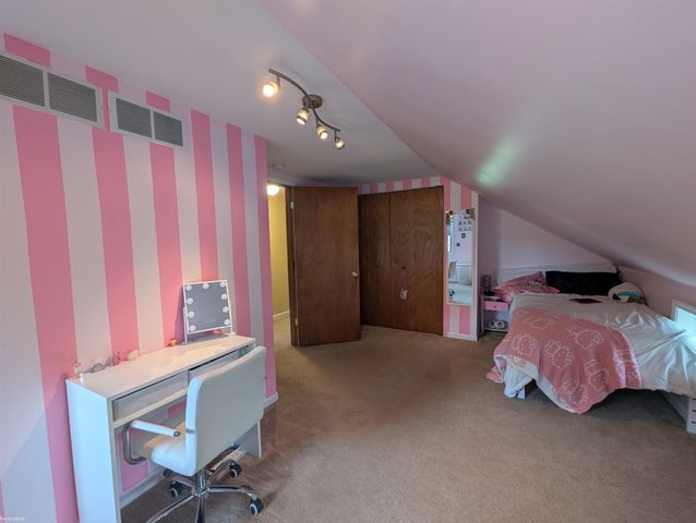 33700 Pratt Road, Richmond Twp, MI 48062