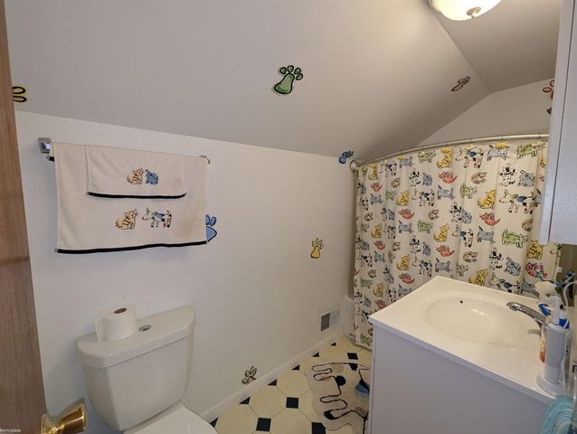 33700 Pratt Road, Richmond Twp, MI 48062