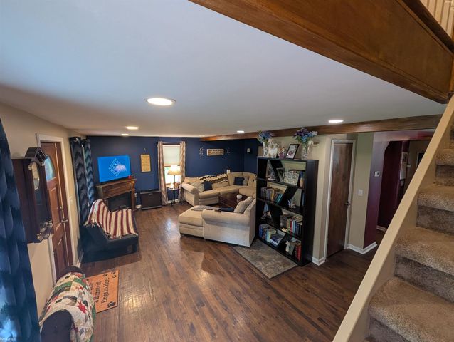 33700 Pratt Road, Richmond Twp, MI 48062