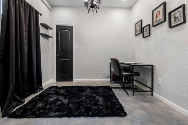 43 O'baya, Bedias, TX 77831