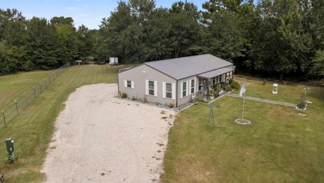 43 O'baya, Bedias, TX 77831