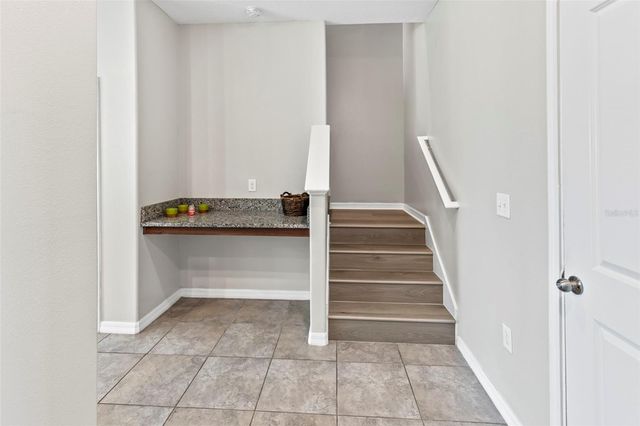 15504 FLORENCE HOLLOW PLACE, Ruskin, FL 33573