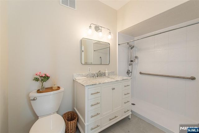 280 Main Street 305, Little Falls, NJ 07424