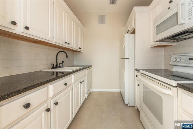 280 Main Street 305, Little Falls, NJ 07424