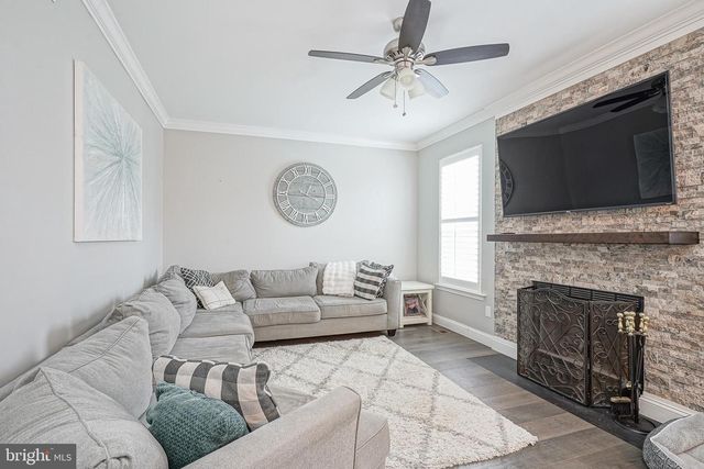 20 ROGERS PL, Blackwood, NJ 08012