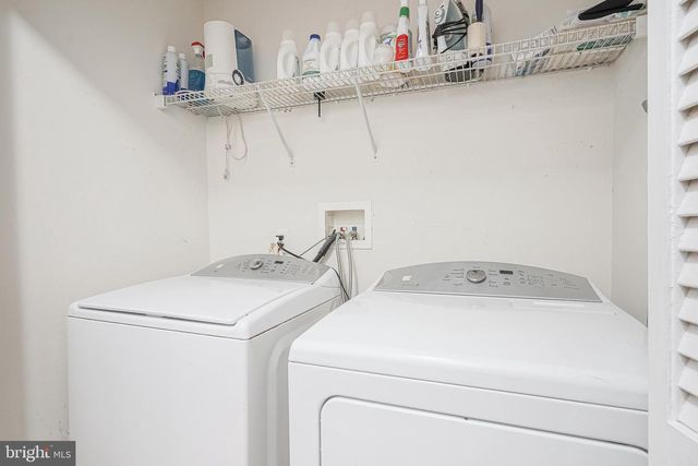 20 ROGERS PL, Blackwood, NJ 08012