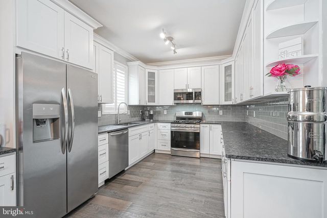 20 ROGERS PL, Blackwood, NJ 08012
