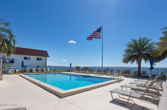 2100 W Beach Drive C101, Panama City, FL 32401