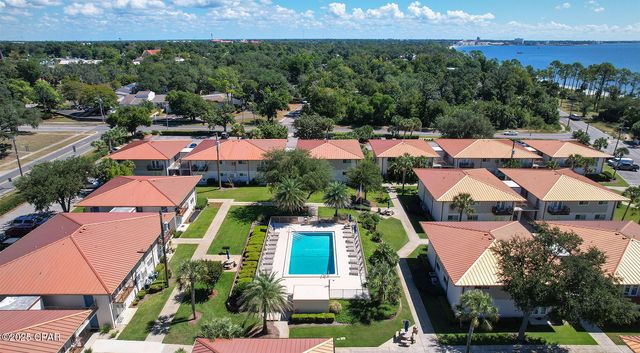 2100 W Beach Drive C101, Panama City, FL 32401