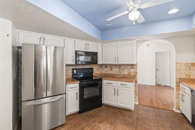 26145 DUNEDIN COURT, Punta Gorda, FL 33983