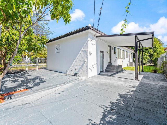 2500 SW 23rd Ter, Miami, FL 33145