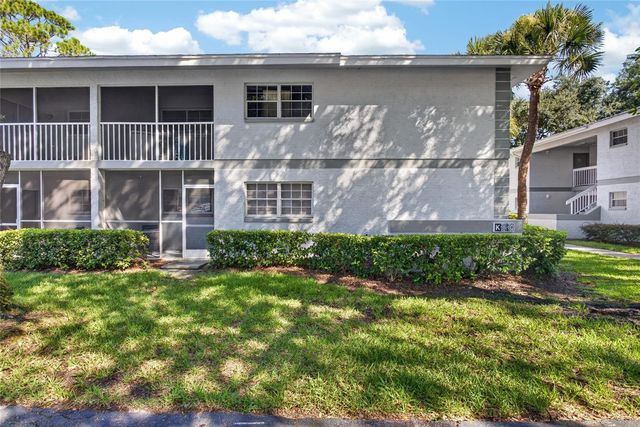 563 MIDWAY TRAK K102, Ocala, FL 34472