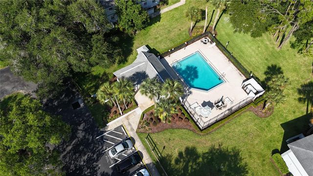 563 MIDWAY TRAK K102, Ocala, FL 34472