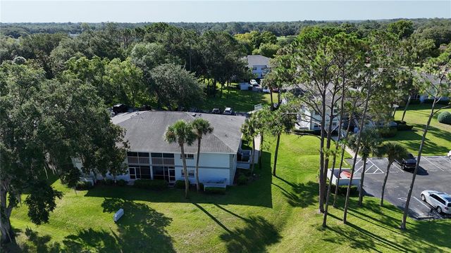 563 MIDWAY TRAK K102, Ocala, FL 34472