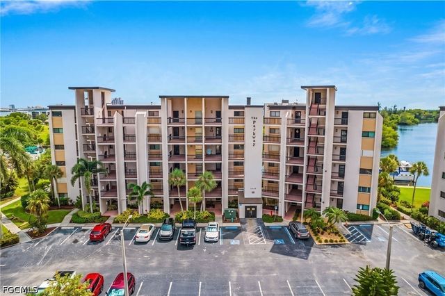 3458 Hancock Bridge PKWY 113, North Fort Myers, FL 33903