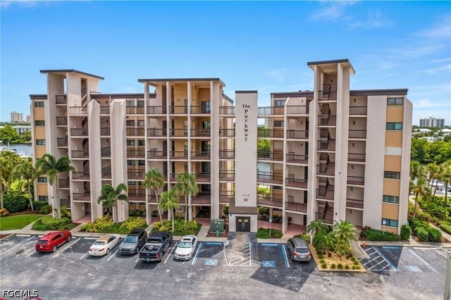 3458 Hancock Bridge PKWY 113, North Fort Myers, FL 33903