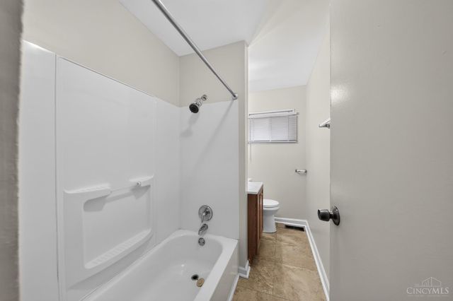 8811 Grenada Drive, Springfield Twp., OH 45231