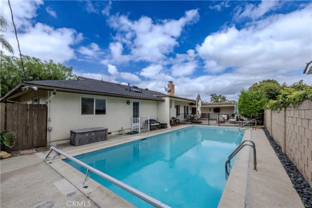 14162 Prospect, Tustin, CA 92780