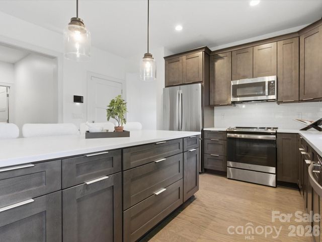 129 S Gardner Avenue, Charlotte, NC 28208