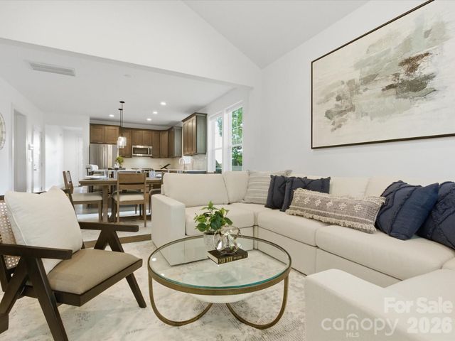 129 S Gardner Avenue, Charlotte, NC 28208