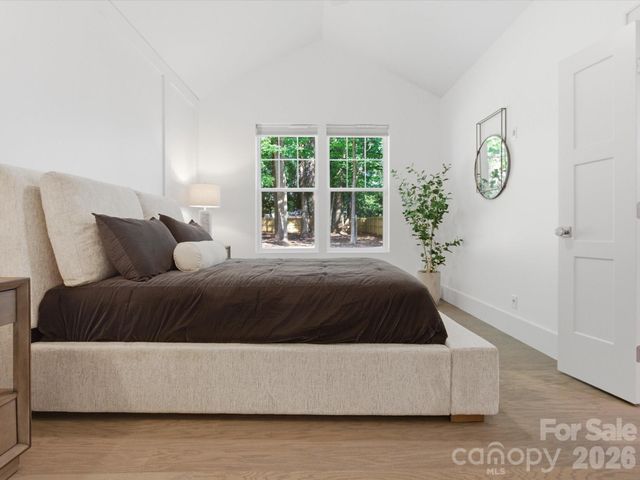 129 S Gardner Avenue, Charlotte, NC 28208