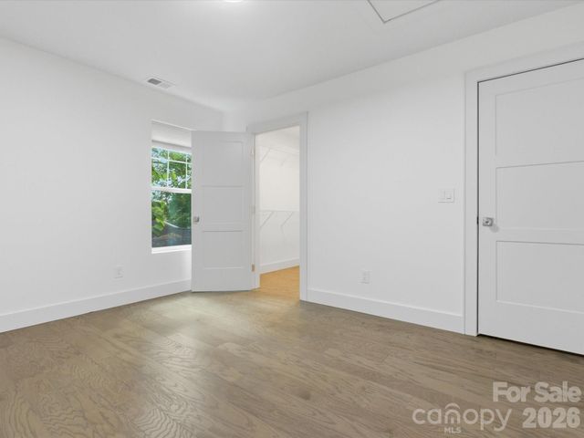 129 S Gardner Avenue, Charlotte, NC 28208