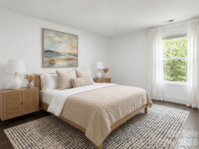 129 S Gardner Avenue, Charlotte, NC 28208