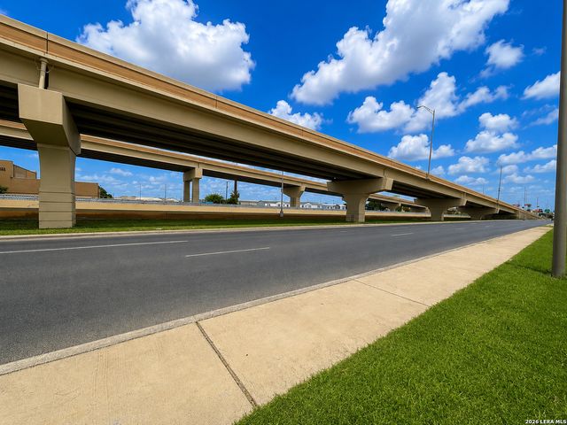 2648 SW Loop 410, San Antonio, TX 78227
