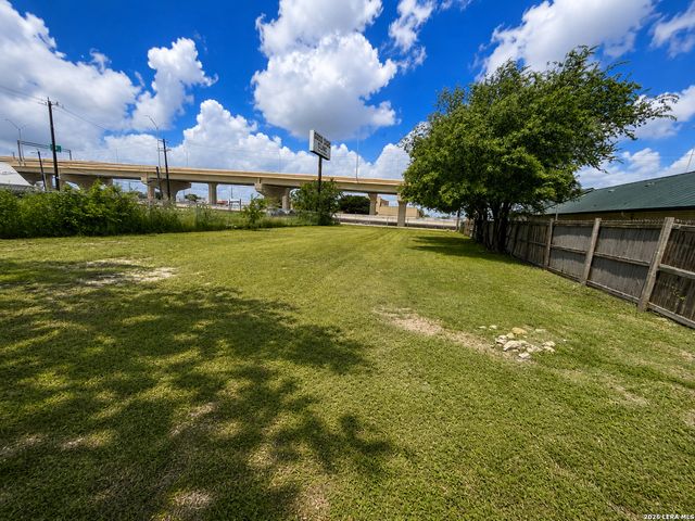 2648 SW Loop 410, San Antonio, TX 78227