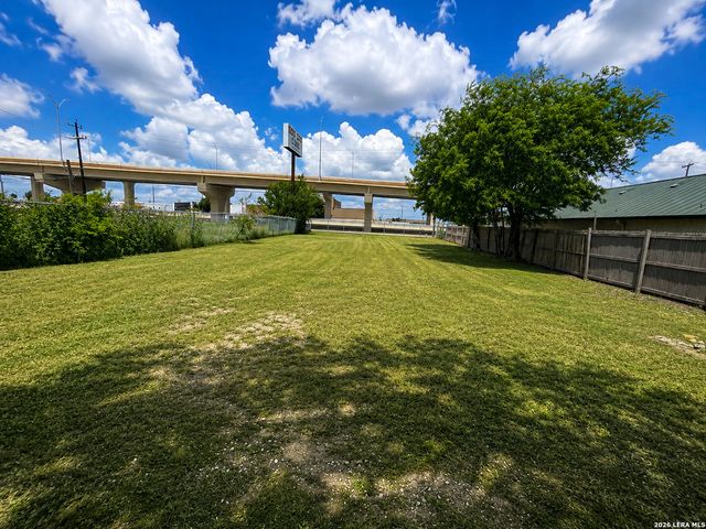 2648 SW Loop 410, San Antonio, TX 78227