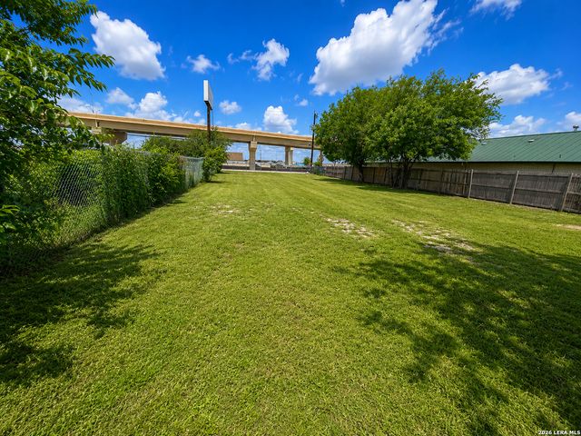 2648 SW Loop 410, San Antonio, TX 78227