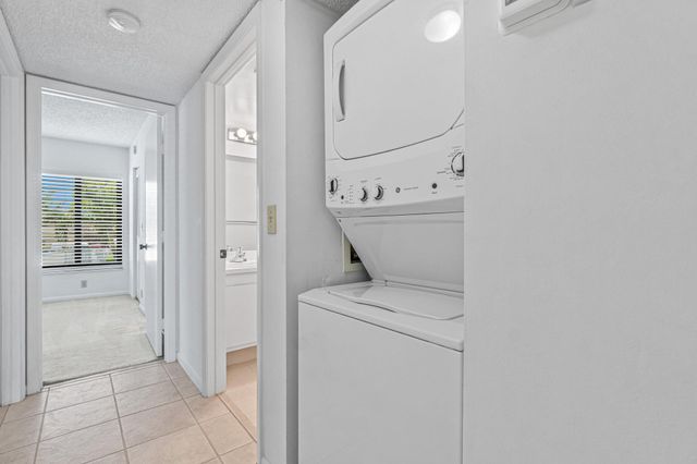 811 Sky Pine Way A2, Greenacres, FL 33415