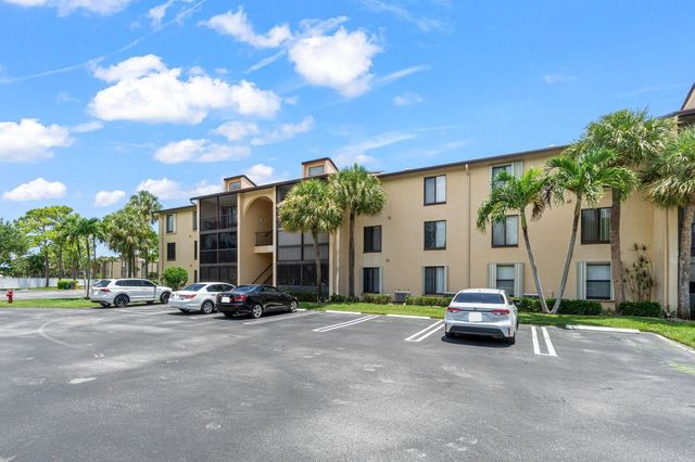 811 Sky Pine Way A2, Greenacres, FL 33415